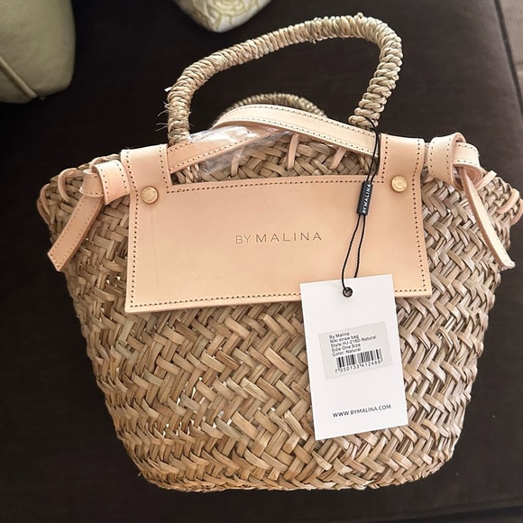 Nwt Niki logo-embossed basket tote bag. Fair offers!! - Picture 3 of 7